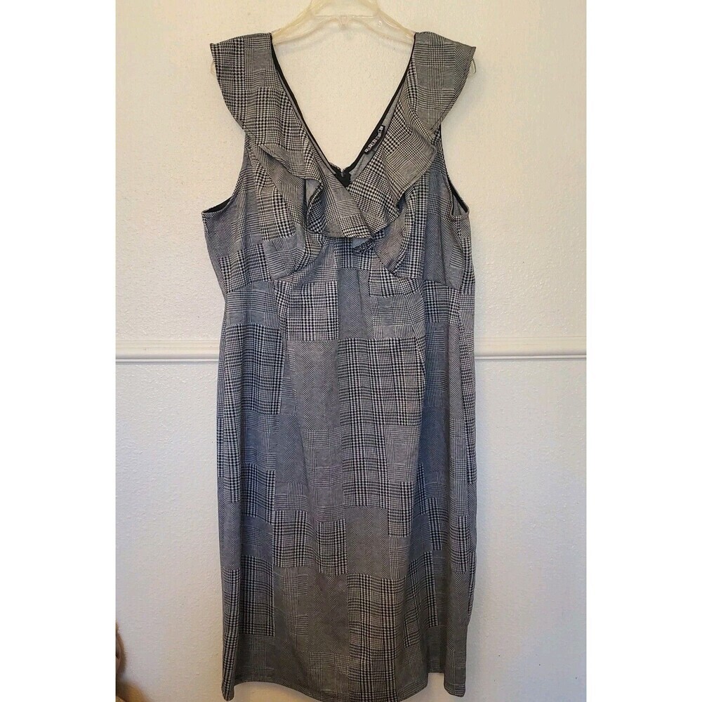 Paper Doll Herringbone Patch Sleeveless Zip Back Ruffle Neck Dress Womens Sz 3X